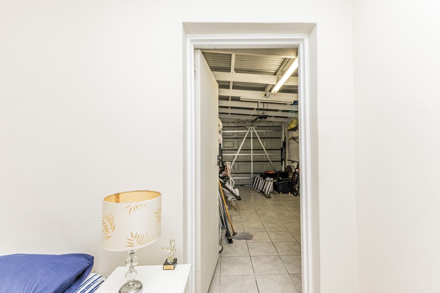 2 Bedroom Property for Sale in Durbanville Western Cape
